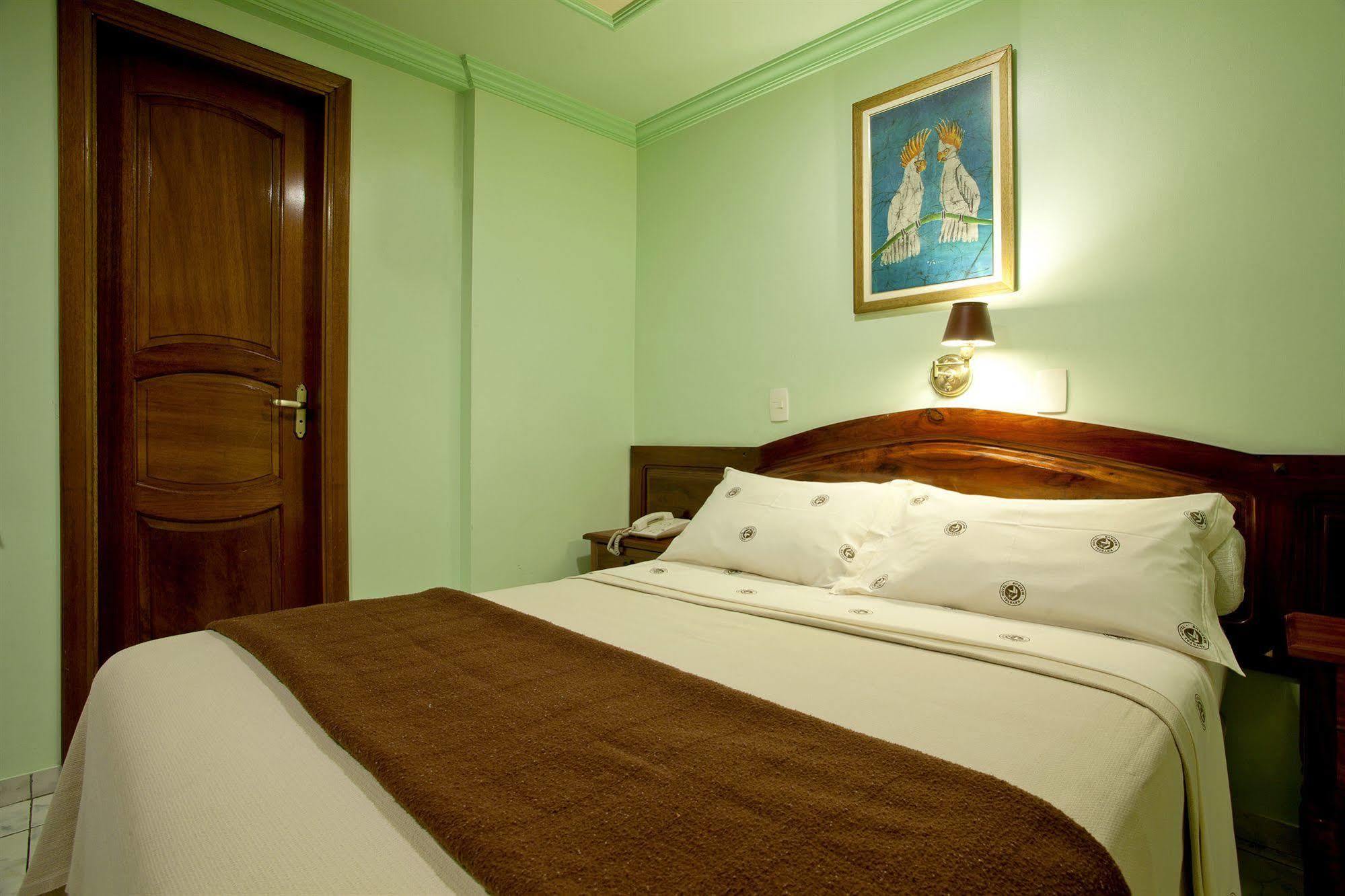 Krystal Hotel Manaus Exterior foto